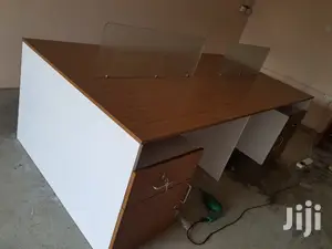 Work Stations/ Staff Desks