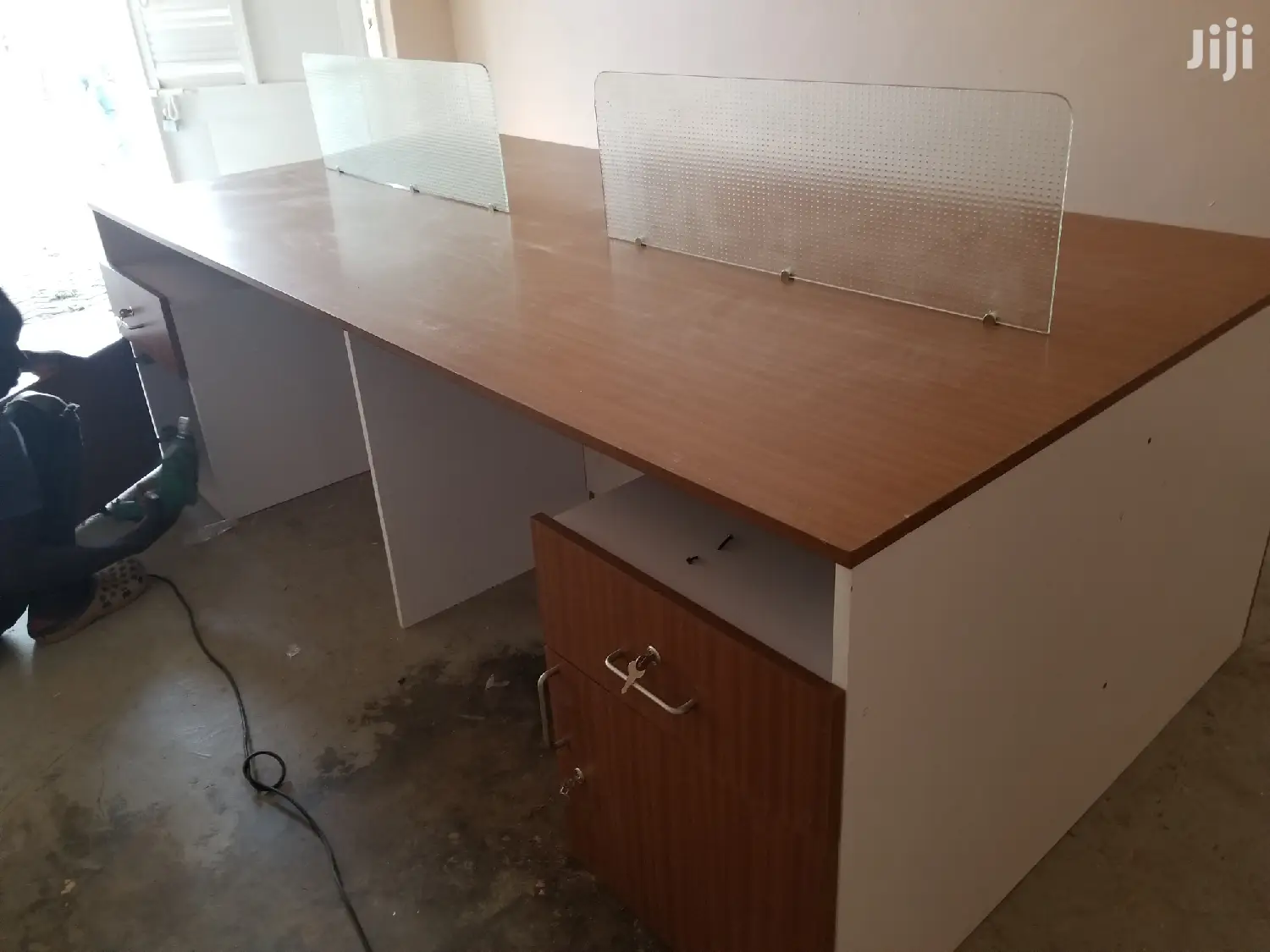 Work Stations/ Staff Desks