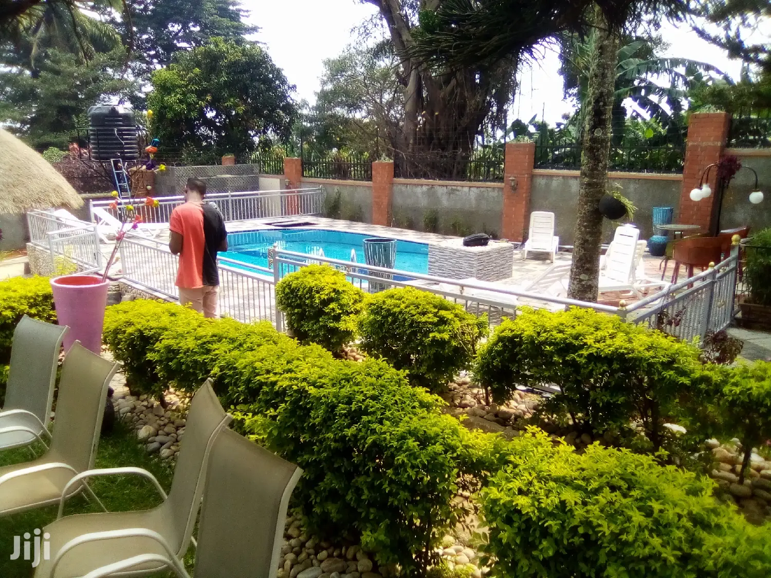 Swimming Pool Construction Services