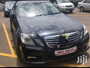 Mercedes Benzes for Hire