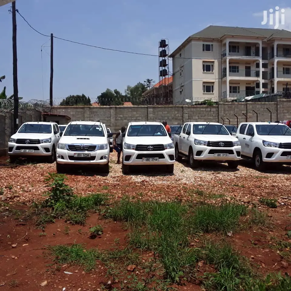 Toyota Double Cabin Pickups For Hire.