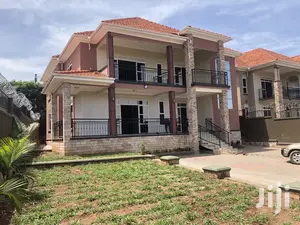 Kisaasi Neatly Finished Palace on Sale