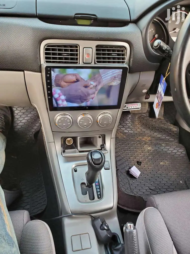 Subaru Forester Customized Radio Android