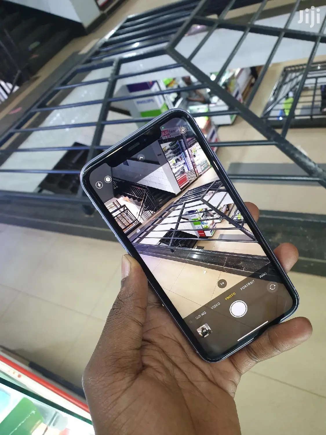 Apple iPhone 11 64 GB Blue