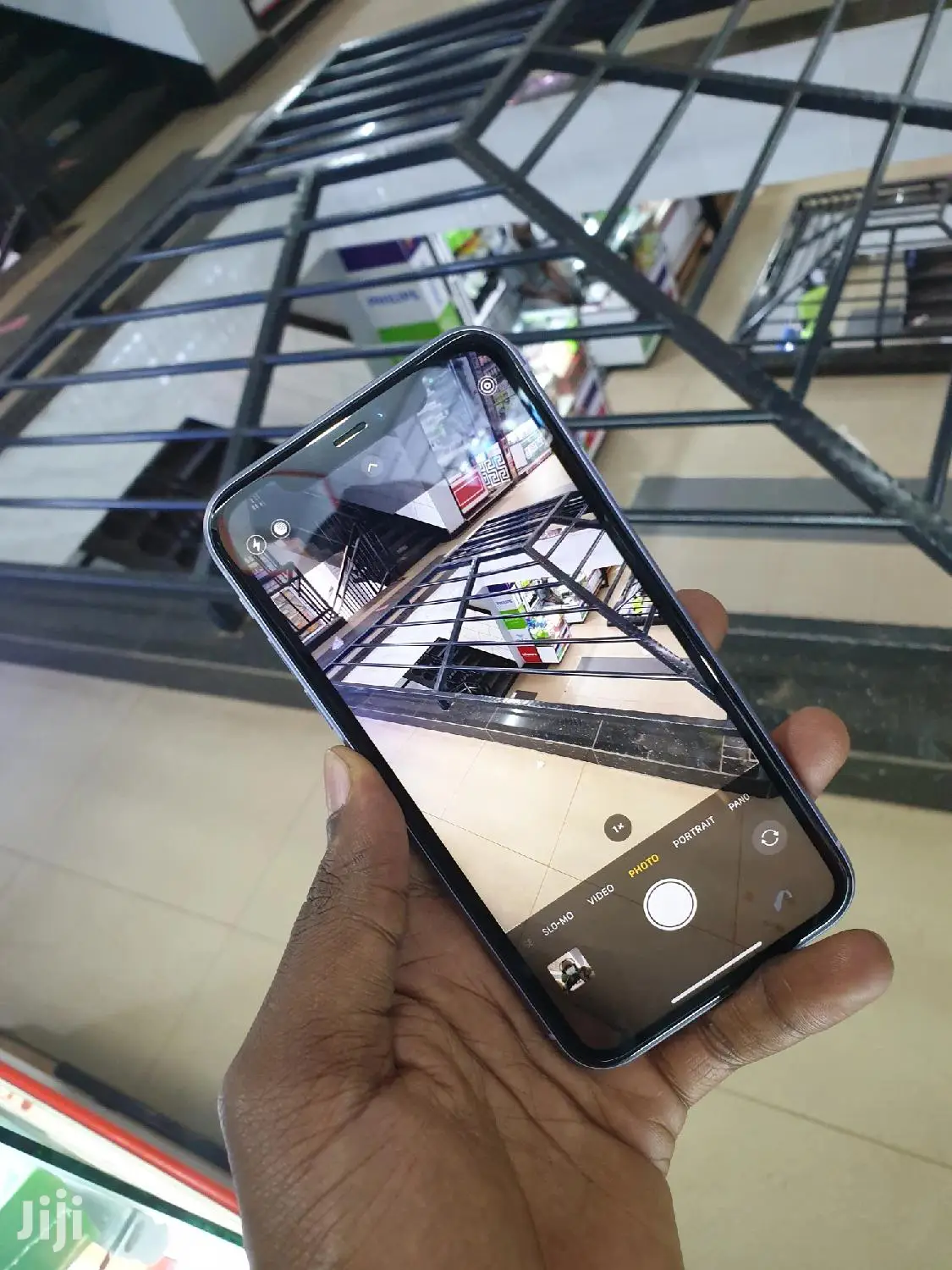 Apple iPhone 11 64 GB Blue