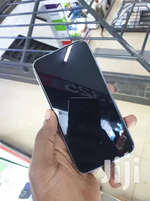Apple iPhone 11 64 GB Blue