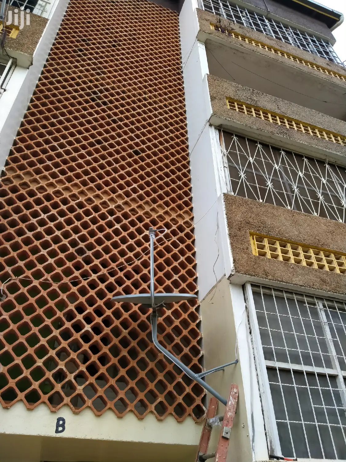 Dstv, CCTV, Zuku Installation and All Drilling Services