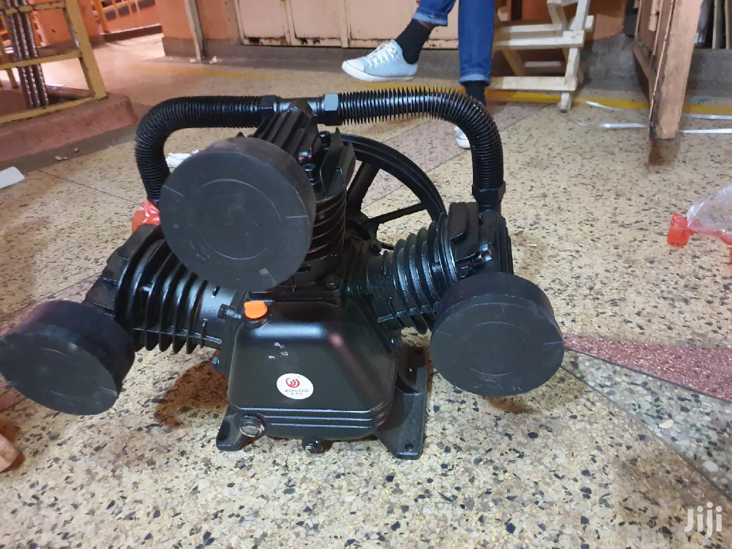 3 Big Piston Air Compressor Head ( 3f. )
