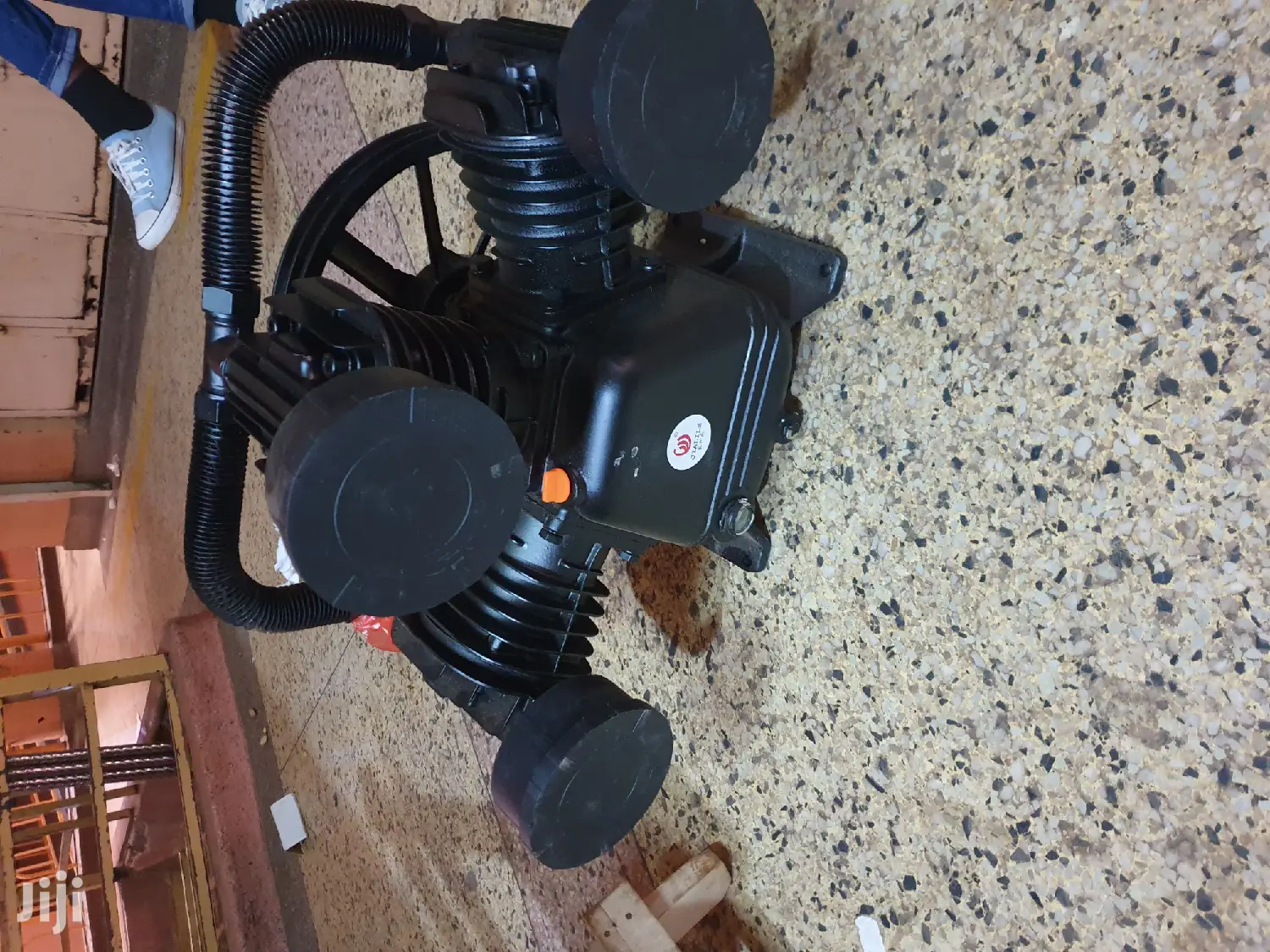 3 Big Piston Air Compressor Head ( 3f. )