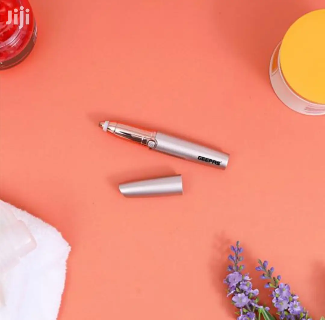 Geepas USB Rechargeable Eyebrow Trimmer