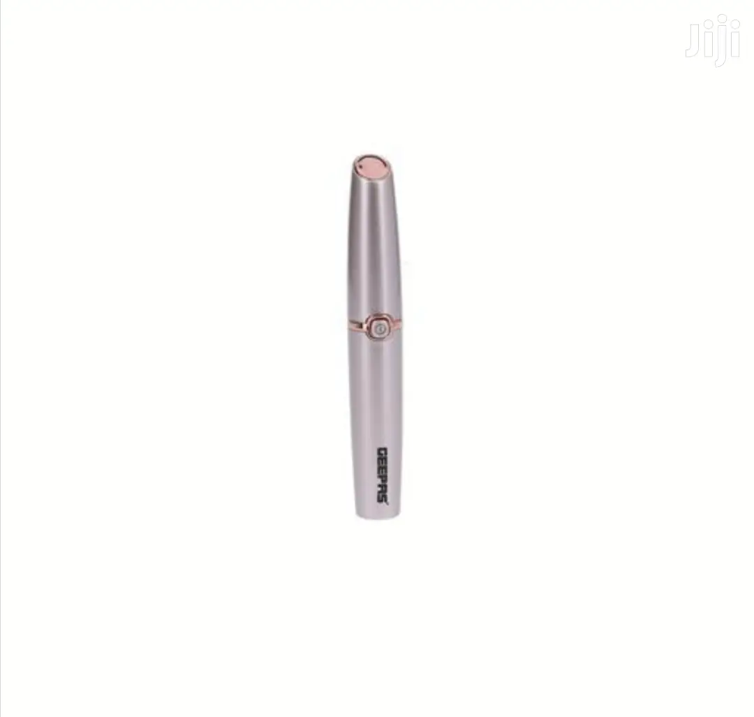 Geepas USB Rechargeable Eyebrow Trimmer