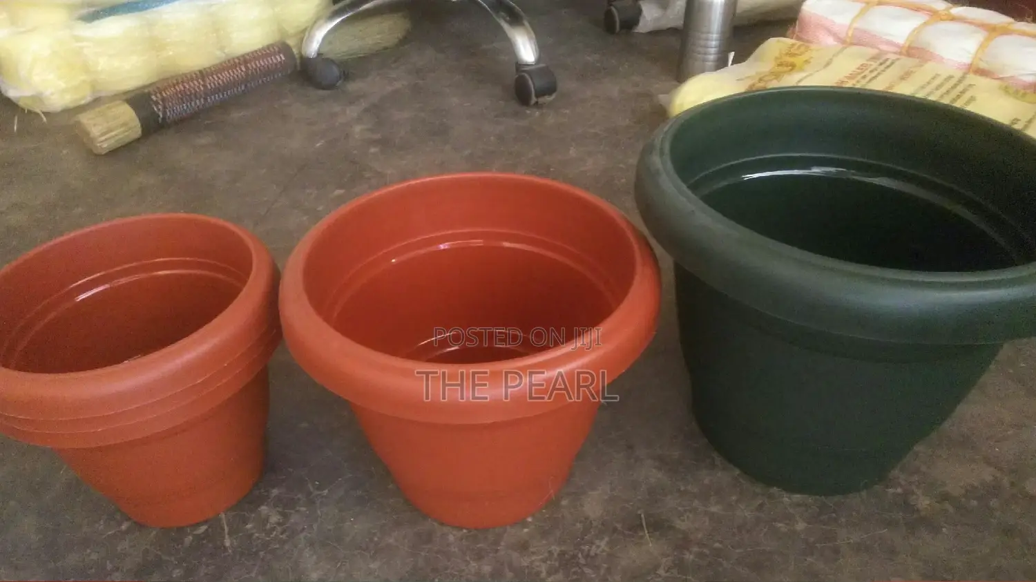 Plastic Round Flower Pots