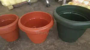 Plastic Round Flower Pots
