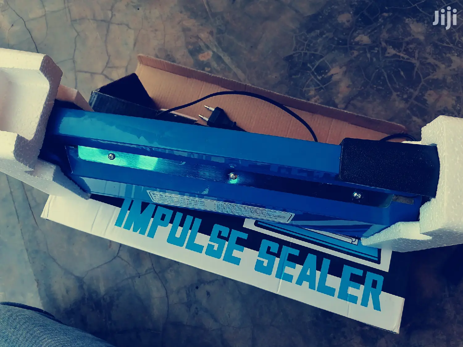 Impulse 12" Hand Sealer FS-300