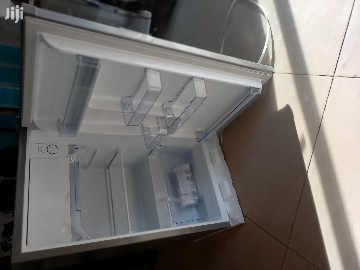 120 Litters Single Door Hisense