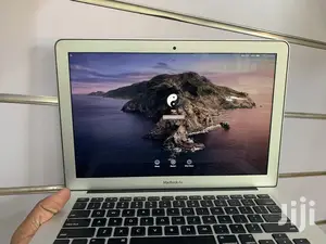 Laptop Apple MacBook Air 8GB Intel Core I5 SSD 128GB
