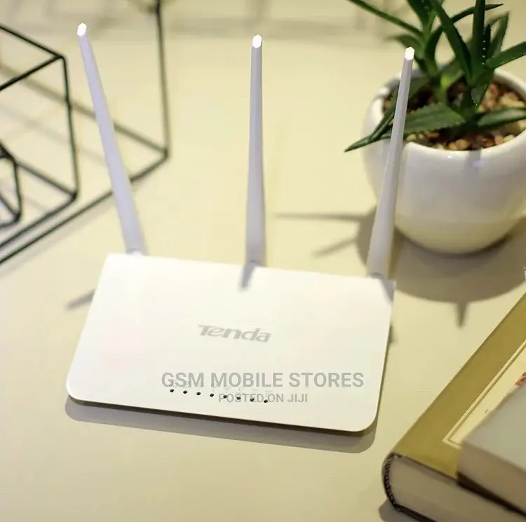 Tenda N300 Universal WLAN Repeater