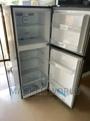266L Hisense Double Door Frost Free
