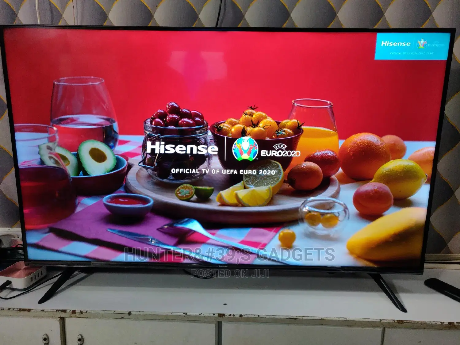 Hisense 50inches Frameless Smart Digital