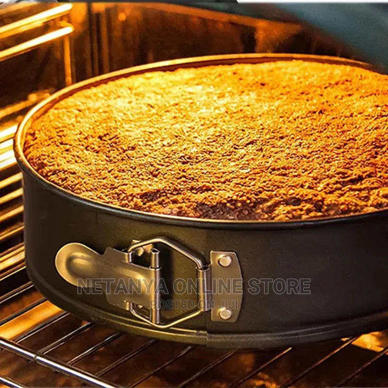 3pcs Round Cake Moulds.