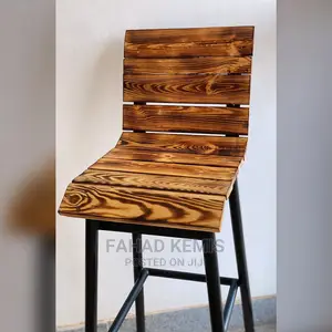 Dinnig Table