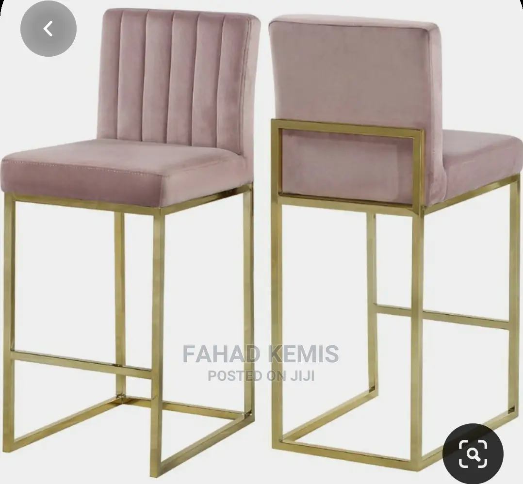 Dinnig Table