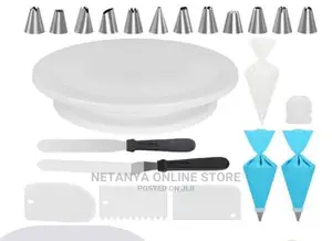 Cake Turntable Set.