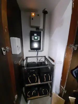 Hybridized Solar System