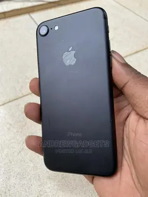 Apple iPhone 7 128 GB Black