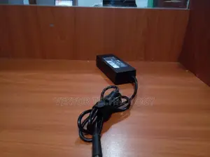 Dell Big Pin Laptop Adapter