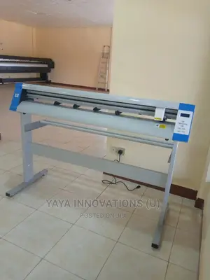 4 Feet Print Cut Cutting Plotter Machine