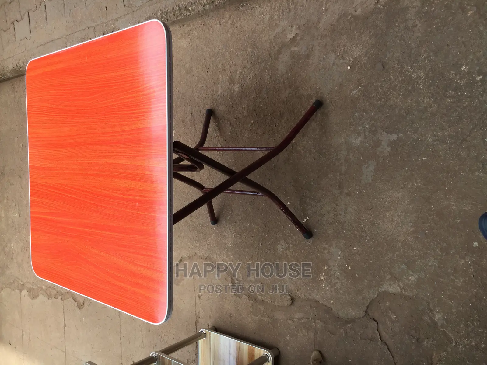 Foldable Tables