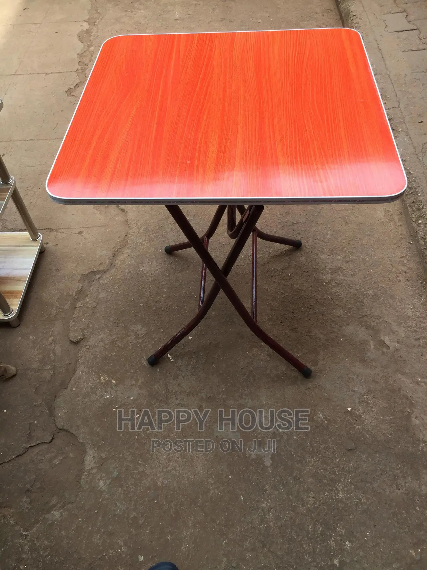 Foldable Tables