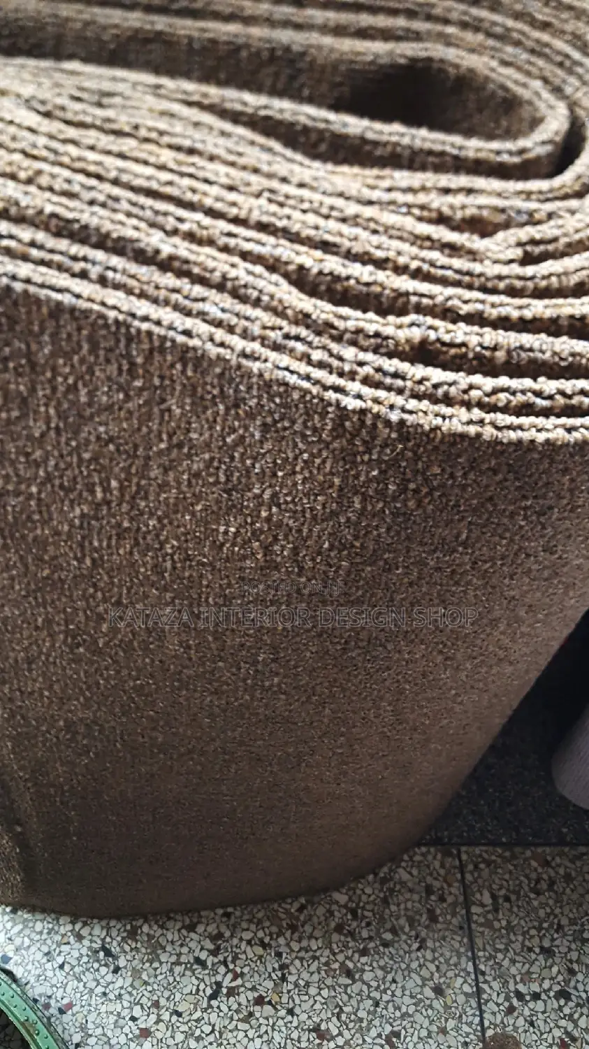 Woolen Carpets Woolen Carpets