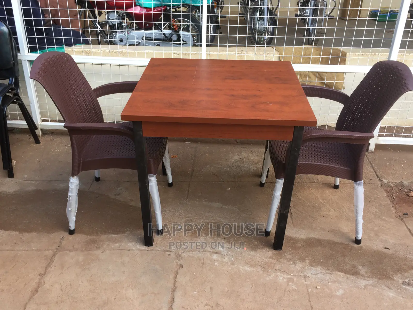 Set Of Wooden Table With Plastic Chairs