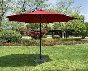 Round Compound Umbrellas