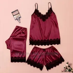 3pcs Ladies Sleep Wear Set.