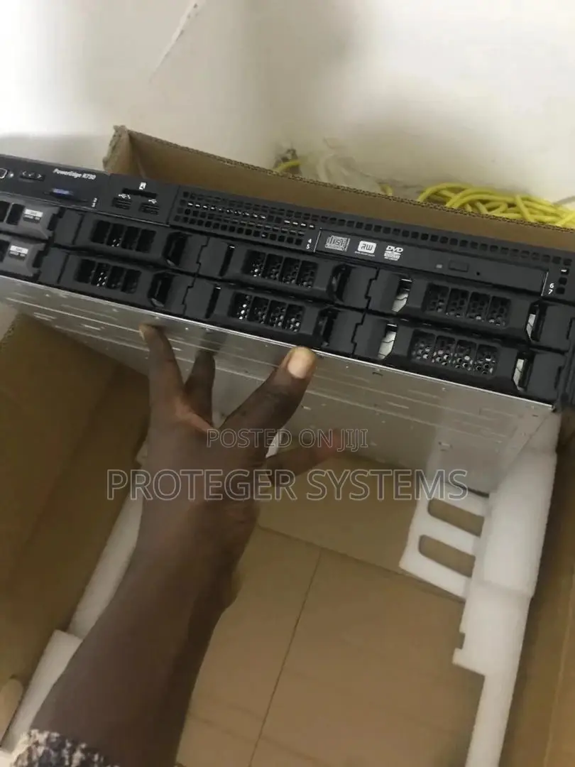 New Server Dell PowerEdge R740 32GB Intel Xeon HDD 2T