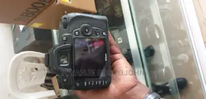 Nikon D90 Box Pack