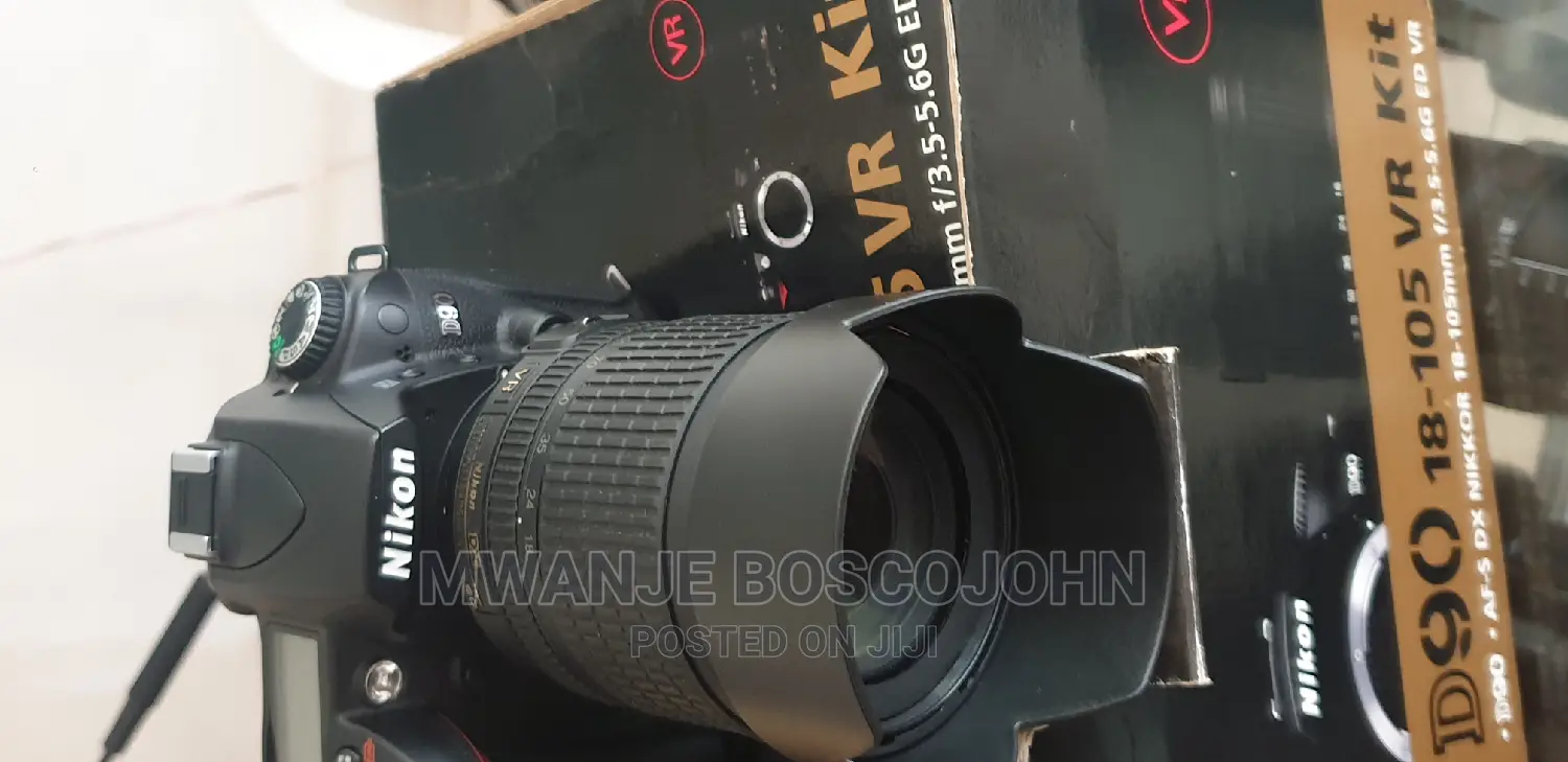 Nikon D90 Box Pack