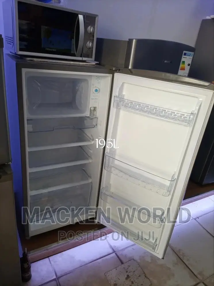 195L Hisense Fridge New