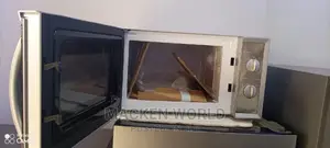 20ltrs Hisense Microwave New Offer