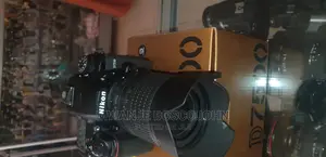 Nikon D7500