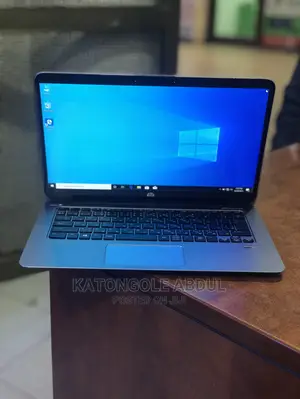 New Laptop HP EliteBook 1030 8GB Intel Core I5 SSD 256GB