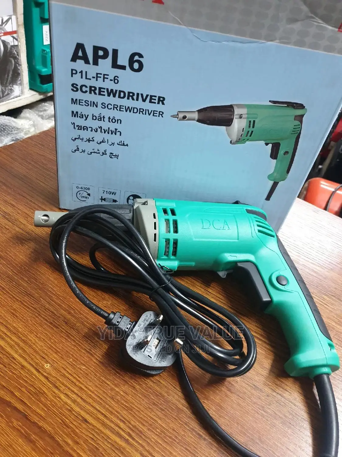 Screwdriver Dca