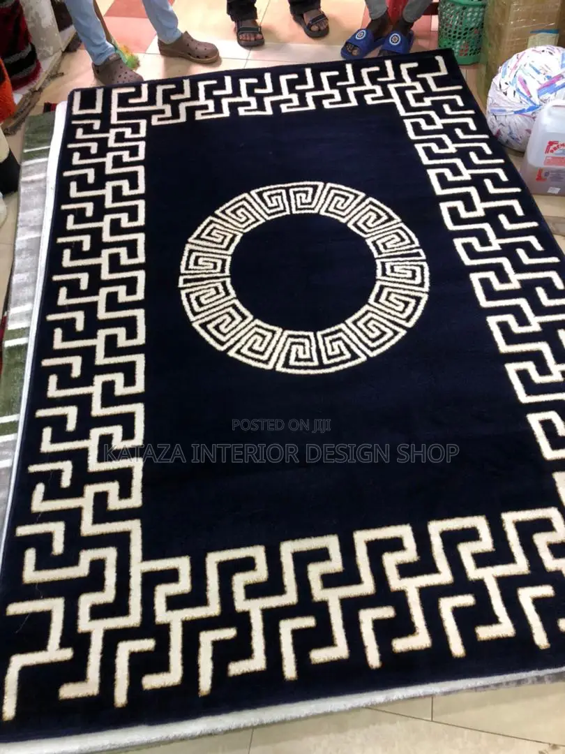 Center Carpet