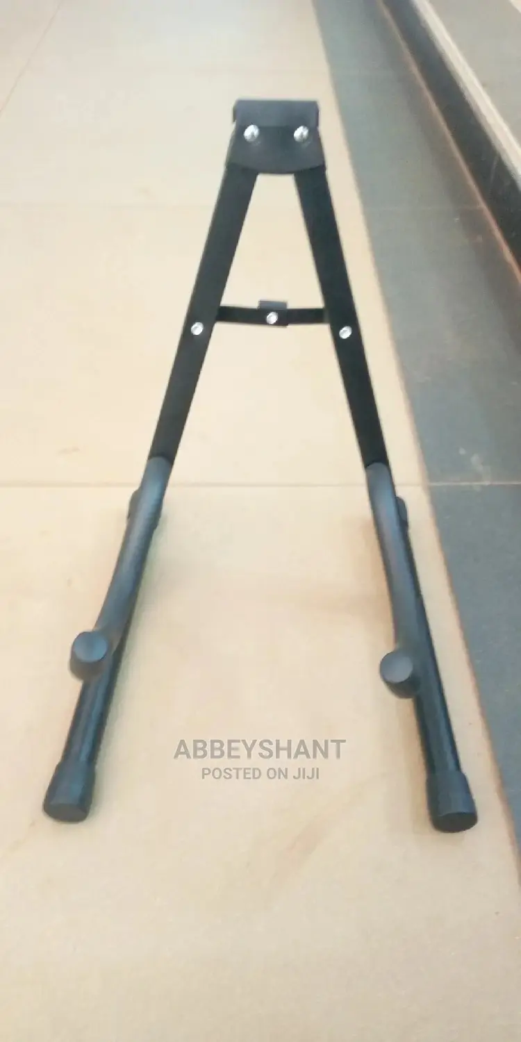 Guitar Stand