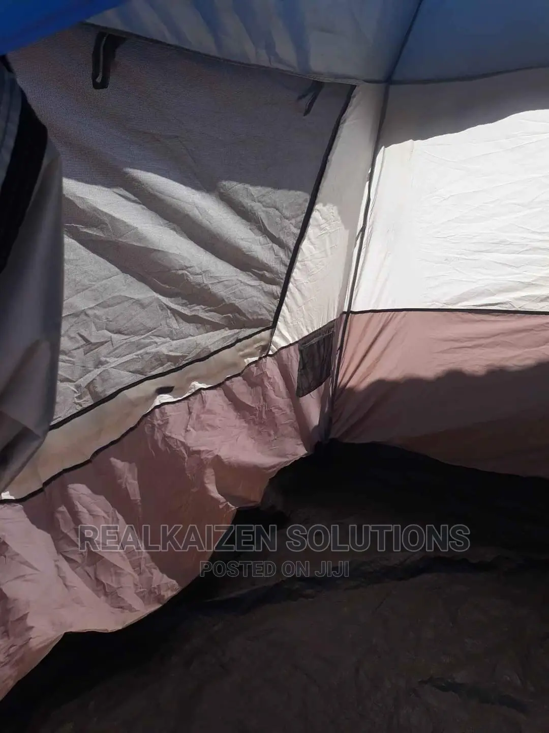Campmaster INSTANT CABIN 600 6 Sleeper Tent