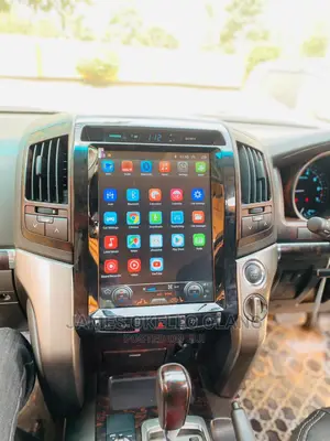 V8 Prado Car Radio Android Tesla
