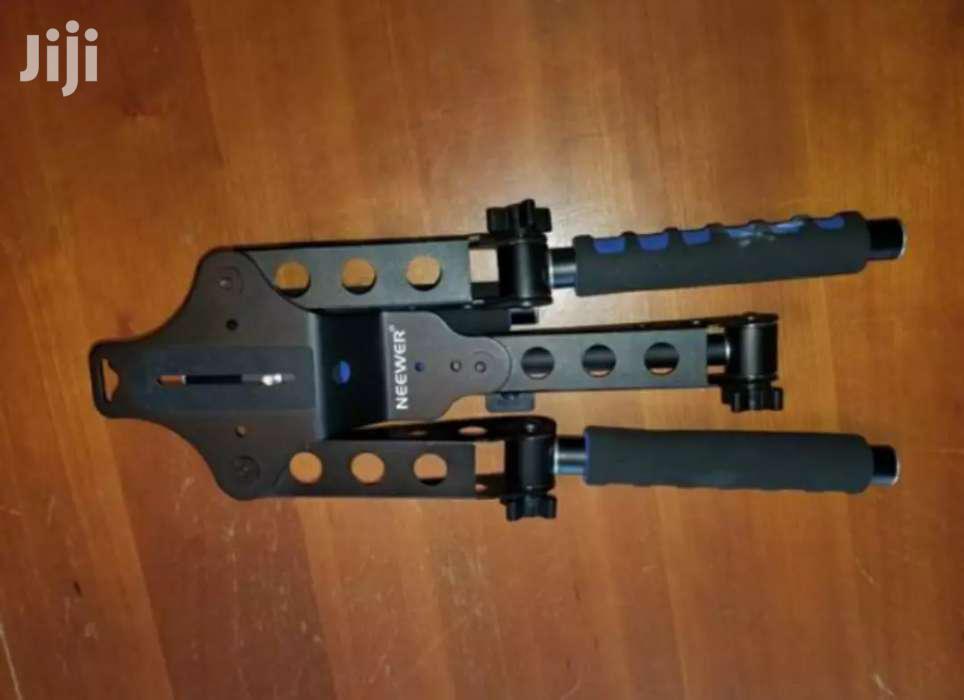 Neewer Shoulder Mount Stabilizer